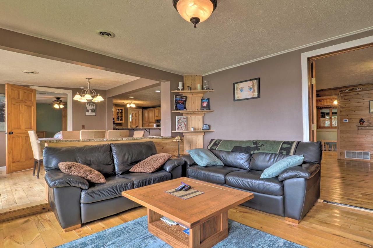 13 Mi To Downtown Quiet Lakefront Cottage Traverse City Exterior photo